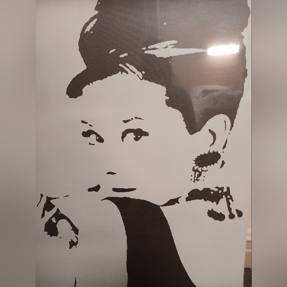 Rare IKEA Canvas portrait of Audrey Hepburn - Picture 2 of 5